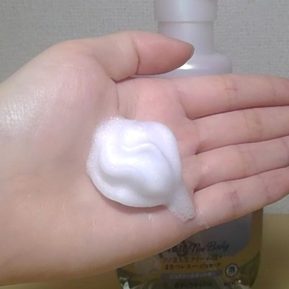 ザ ボディ 泡タイプ ピュアリーサボンの香り 本体 540ml/ビオレu/ボディソープを使ったクチコミ（3枚目）