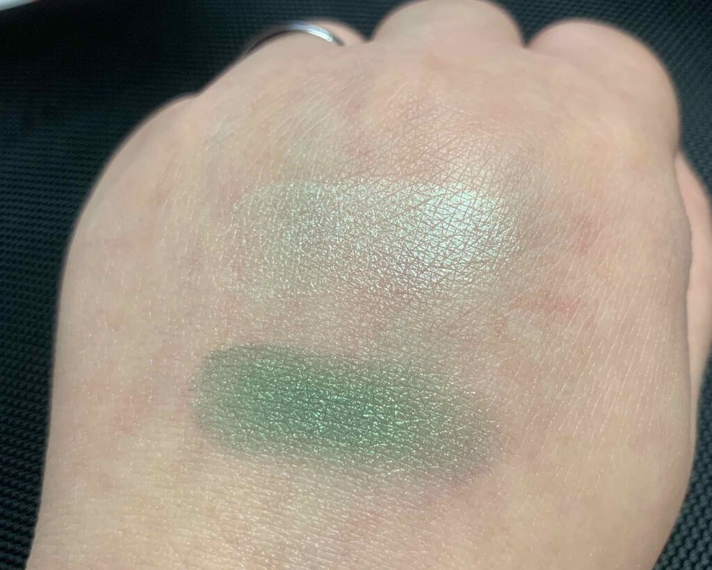 ツイン カラー アイシャドウ/ちふれ/アイシャドウパレットを使ったクチコミ(2枚目)