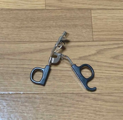 アイラッシュカーラー バネ付/DAISO/ビューラーを使ったクチコミ(2枚目)