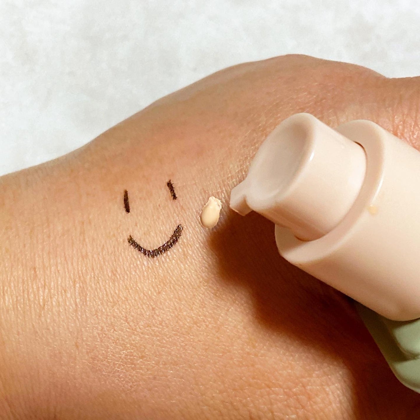 密着カバーファンデーション/GIVERNY/リキッドファンデーションを使ったクチコミ(2枚目)