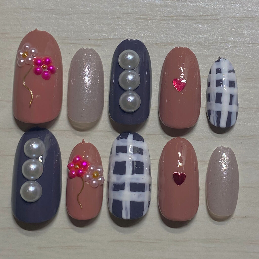 AT サロンネイルエナメル/Art Collection/マニキュアを使ったクチコミ（2枚目）