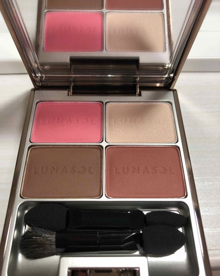 マカロングロウアイズ/LUNASOL/アイシャドウパレットを使ったクチコミ(1枚目)