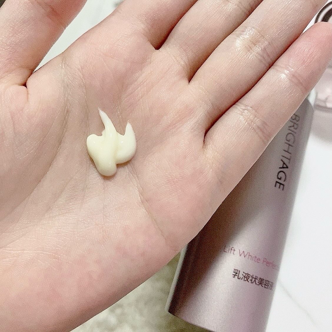 リフトホワイト パーフェクション/BRIGHTAGE/美容液を使ったクチコミ(2枚目)