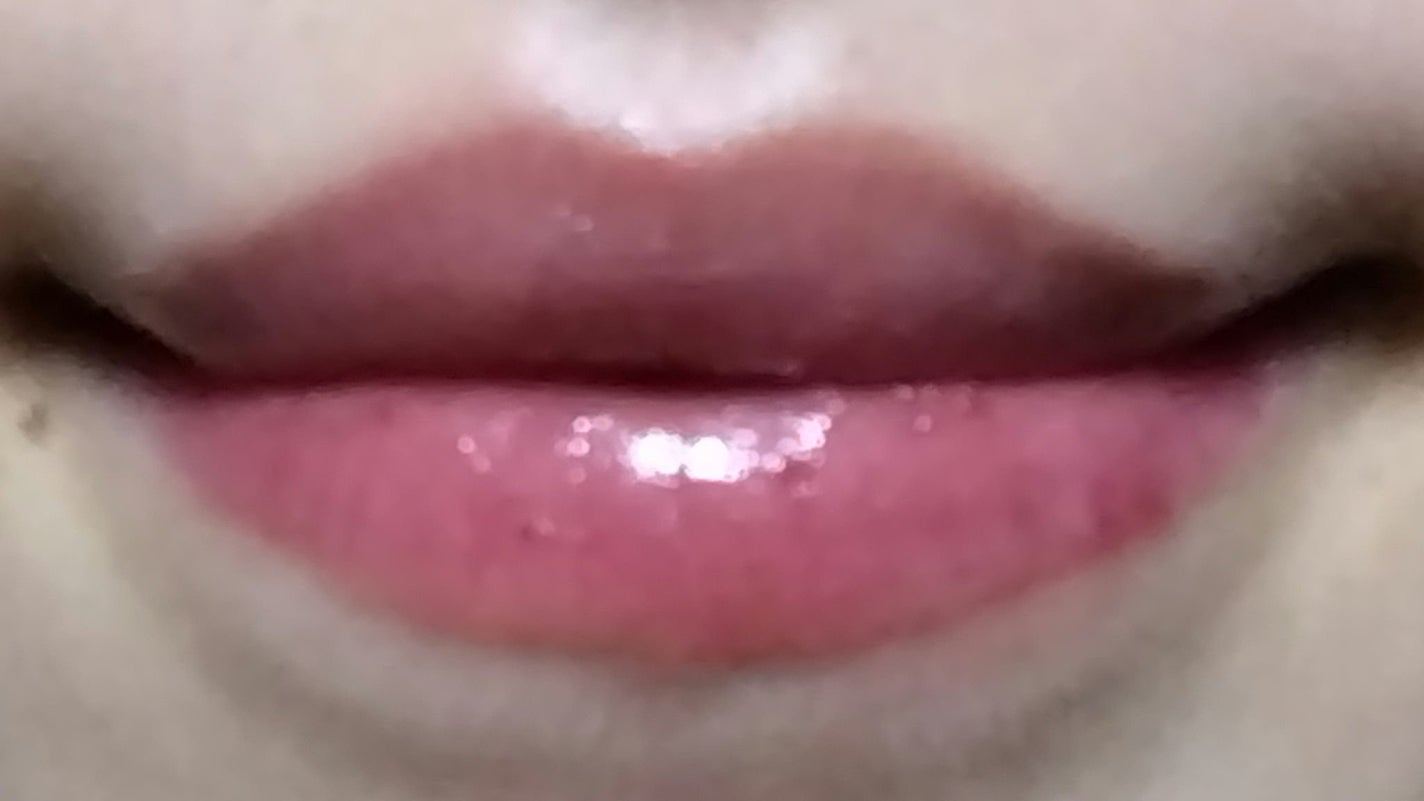 アンドバイロムアンド グラッシーボムティント/&nd by rom&nd/リップティントを使ったクチコミ(3枚目)