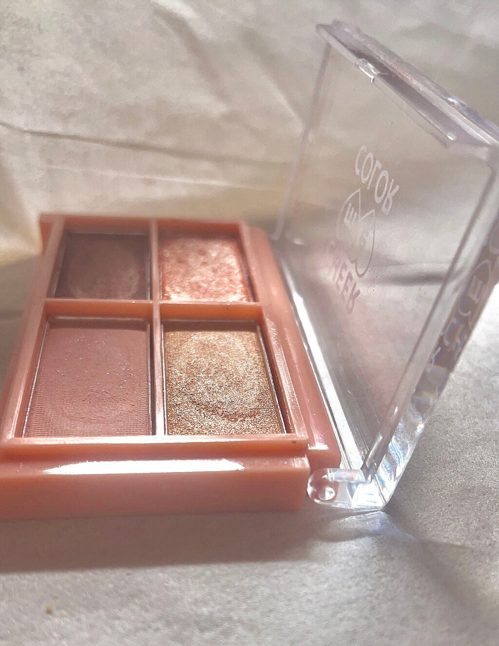 AIRI on LIPS 「こんにちは🕊𓂃𓂂𓏸AIRIです⸜❤︎⸝ご久しぶりです💓今回は..」(4枚目)