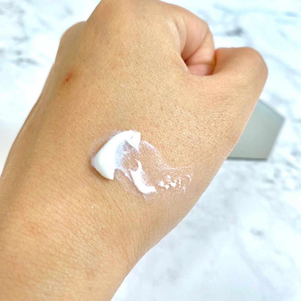 シルキースキンカバー/elebelle cosme/化粧下地を使ったクチコミ（3枚目）