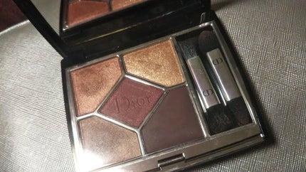 フラロッソ インテンソ アイシャドウ/アスタリフト/アイシャドウパレットを使ったクチコミ(6枚目)