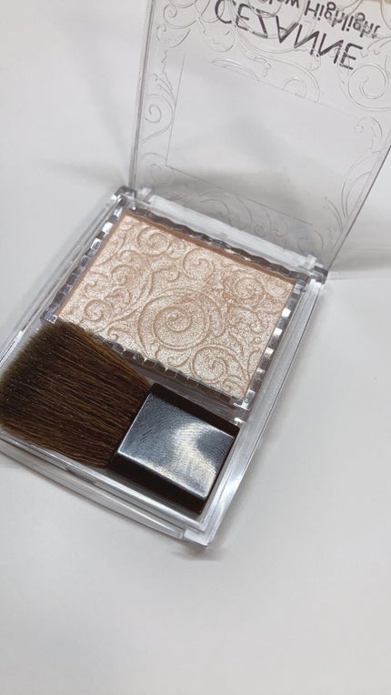 パールグロウハイライト/CEZANNE/パウダーハイライトを使ったクチコミ(2枚目)