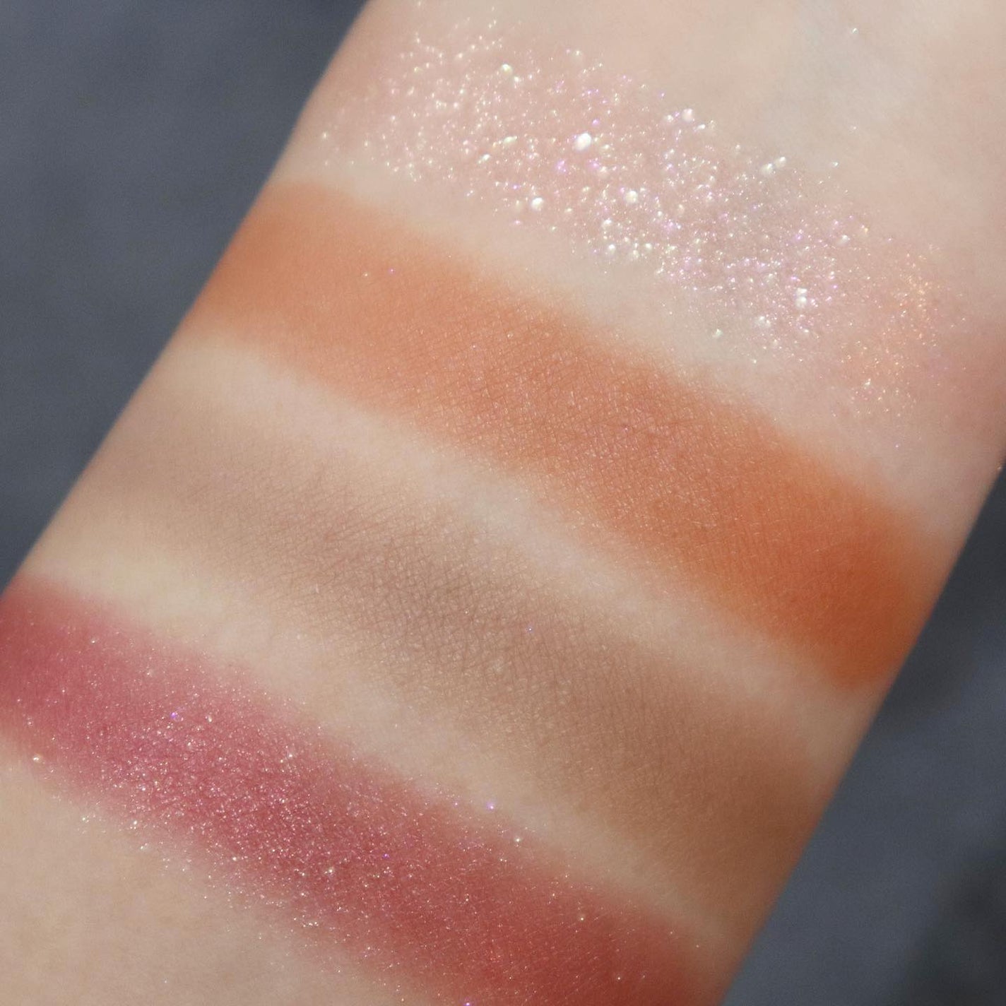 シグニチャー カラー アイズ/SUQQU/アイシャドウパレットを使ったクチコミ(4枚目)