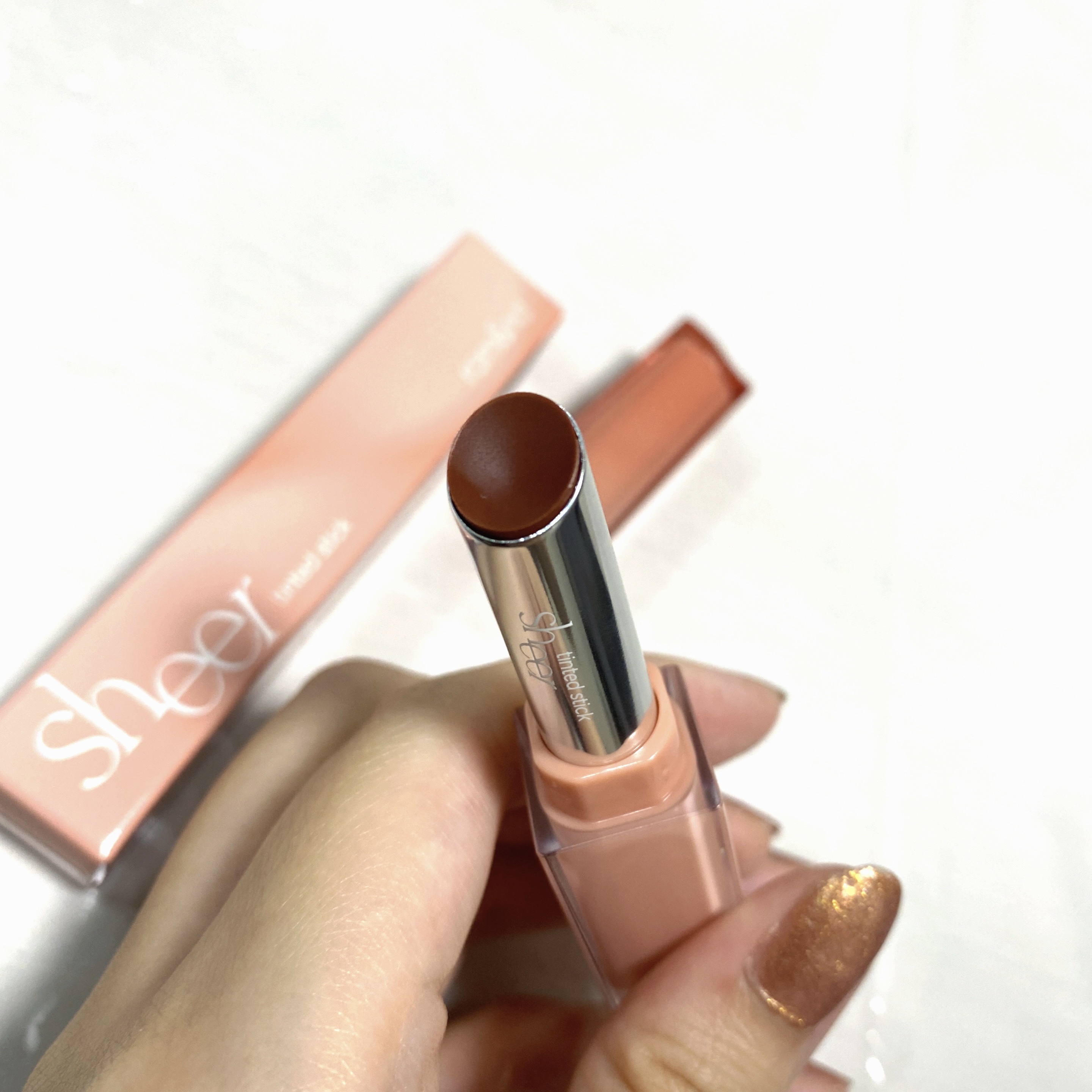 シアーティンテッドスティック 04 キャメルナッツ(CAMEL NUTS)/rom&nd/口紅を使ったクチコミ（2枚目）