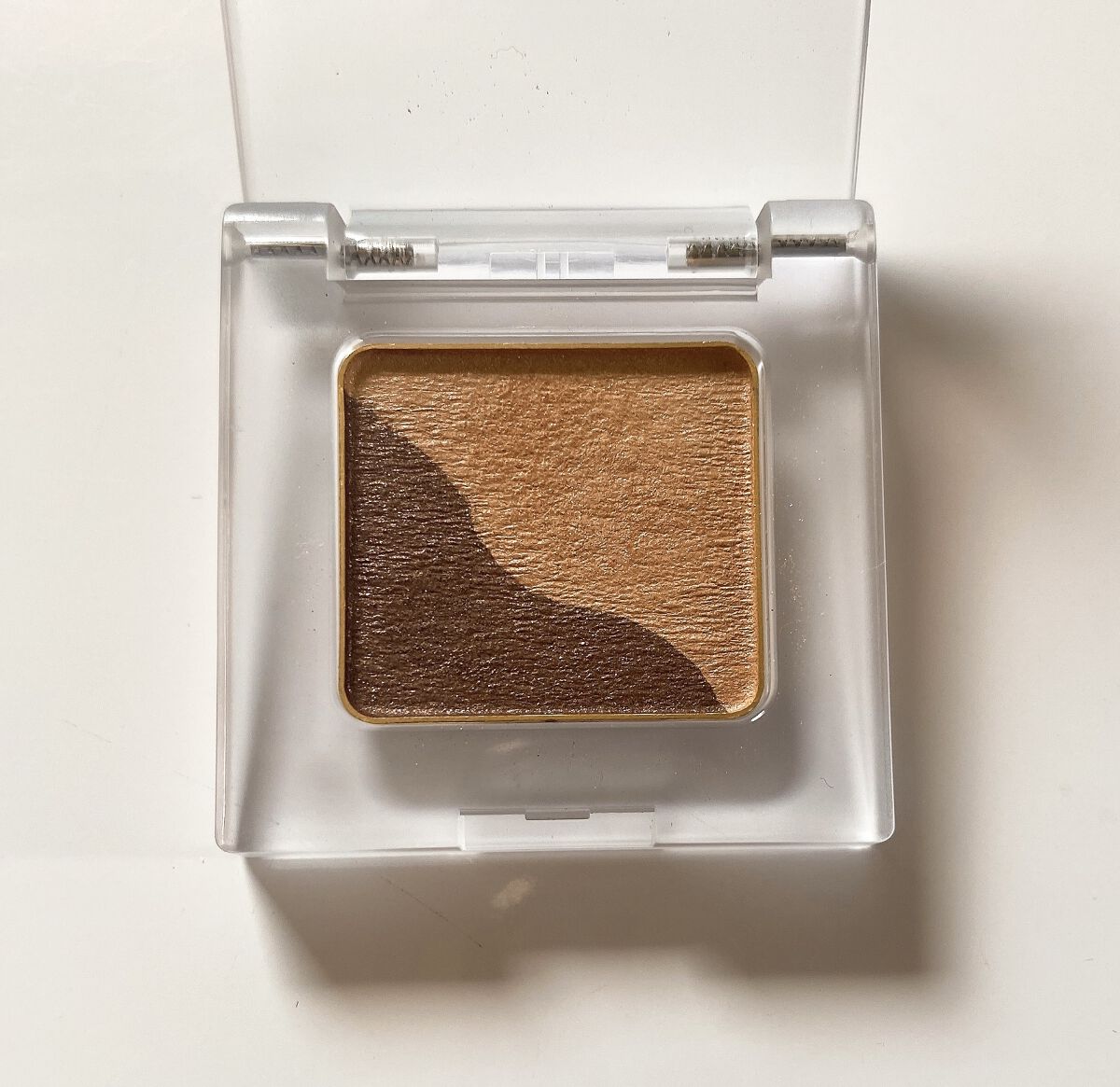 トーン ペタル アイシャドウ 28:ニュートラルブラウン/to/one/アイシャドウパレットを使ったクチコミ（2枚目）