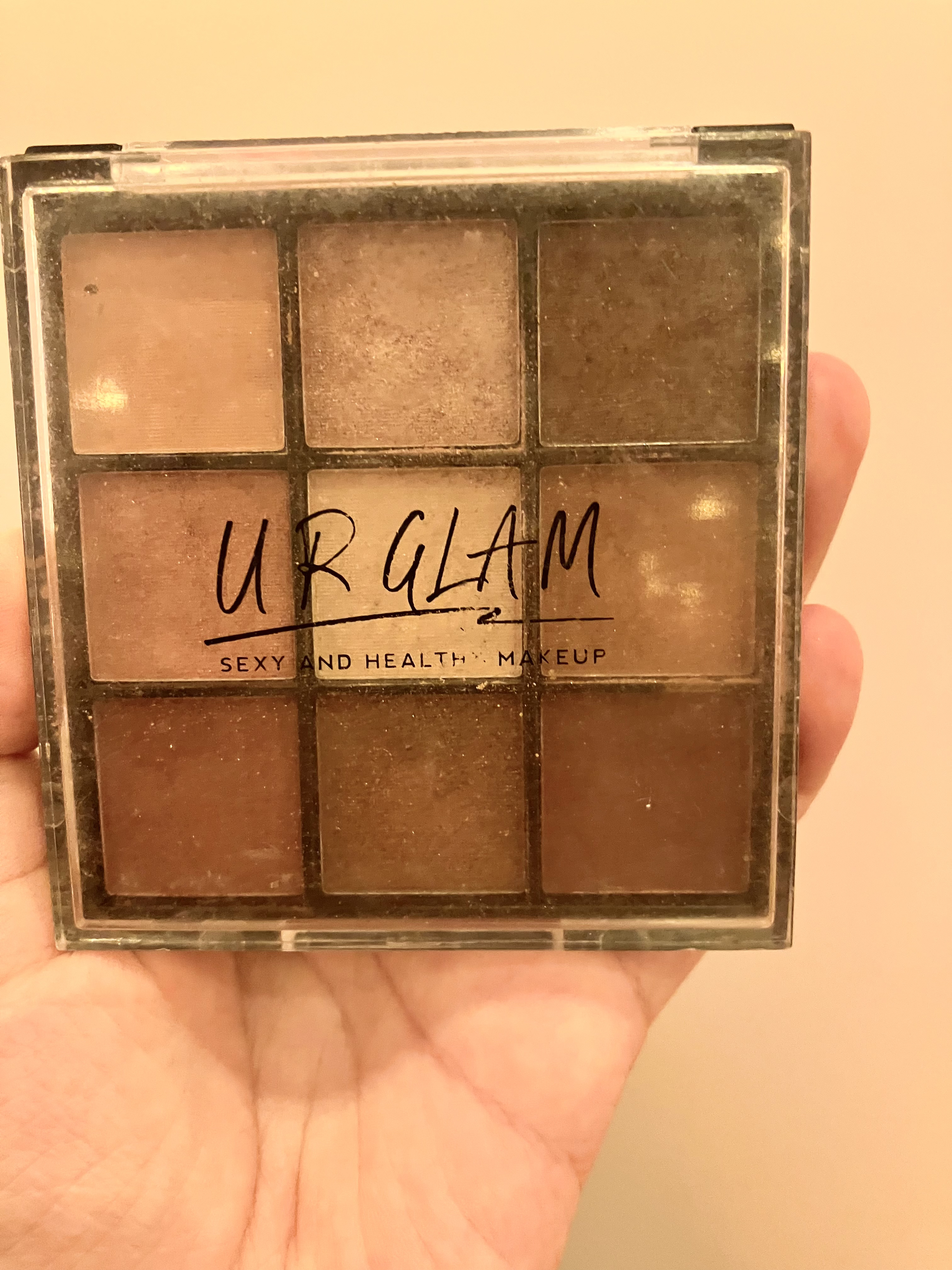 UR GLAM　BLOOMING EYE COLOR PALETTE/U R GLAM/アイシャドウパレットを使ったクチコミ（1枚目）