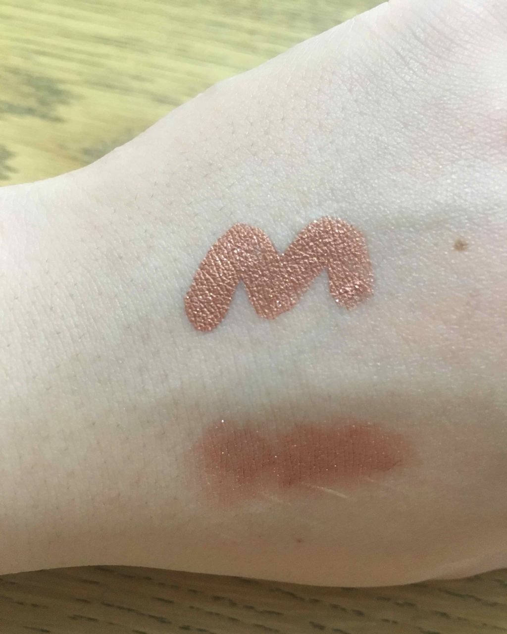 フジコシェイクシャドウ/Fujiko/リキッドアイシャドウを使ったクチコミ(3枚目)