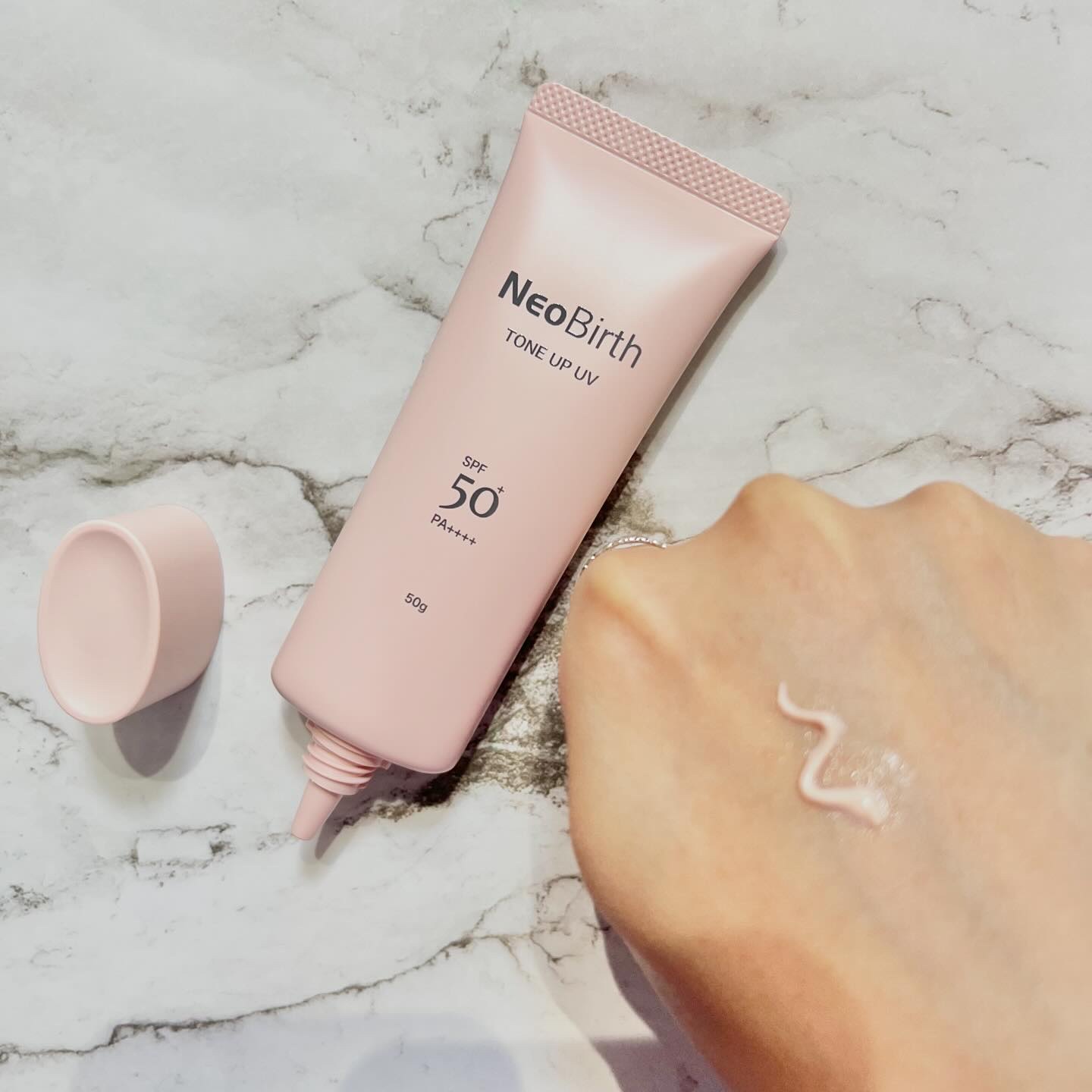 ネオバース プロテクト UV トーンアップ SPF50+PA++++ (医薬部外品)/NeoBirth./日焼け止めクリームを使ったクチコミ（2枚目）