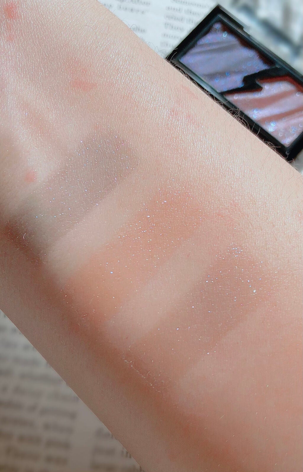 エレクトリックショックアイズ /KATE/アイシャドウパレットを使ったクチコミ(4枚目)