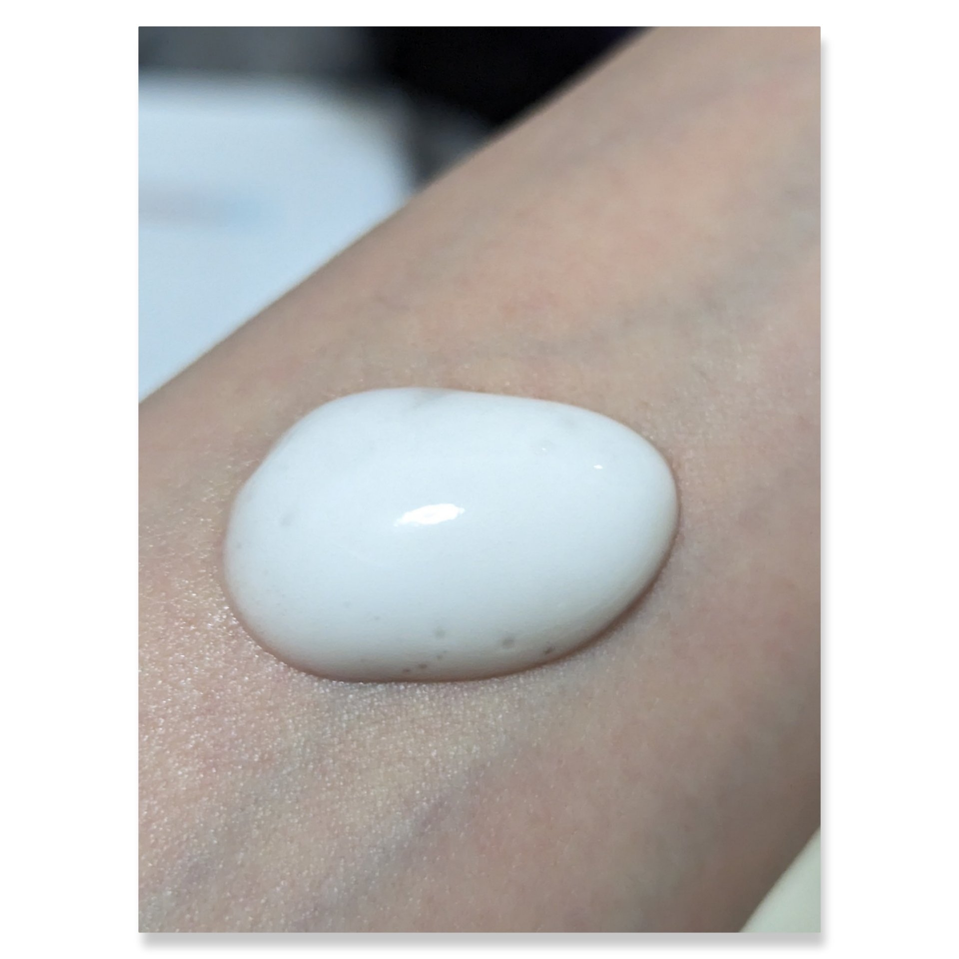 ソフィーナ iP 薬用シワ改善 泡セラム 本体 90g/SOFINA iP/美容液を使ったクチコミ（2枚目）