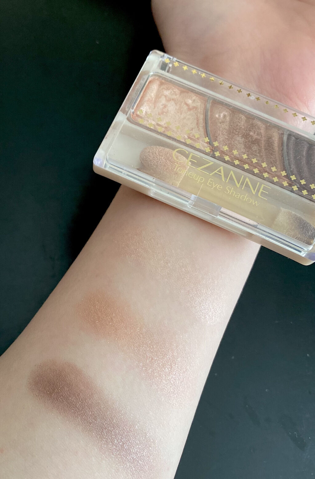 トーンアップアイシャドウ/CEZANNE/アイシャドウパレットを使ったクチコミ（2枚目）
