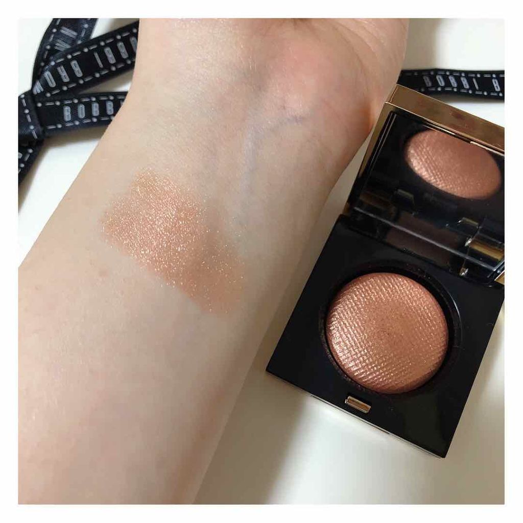 リュクスアイシャドウ 01 ヒートレイ(リッチ メタル)/BOBBI BROWN/単色アイシャドウを使ったクチコミ（2枚目）