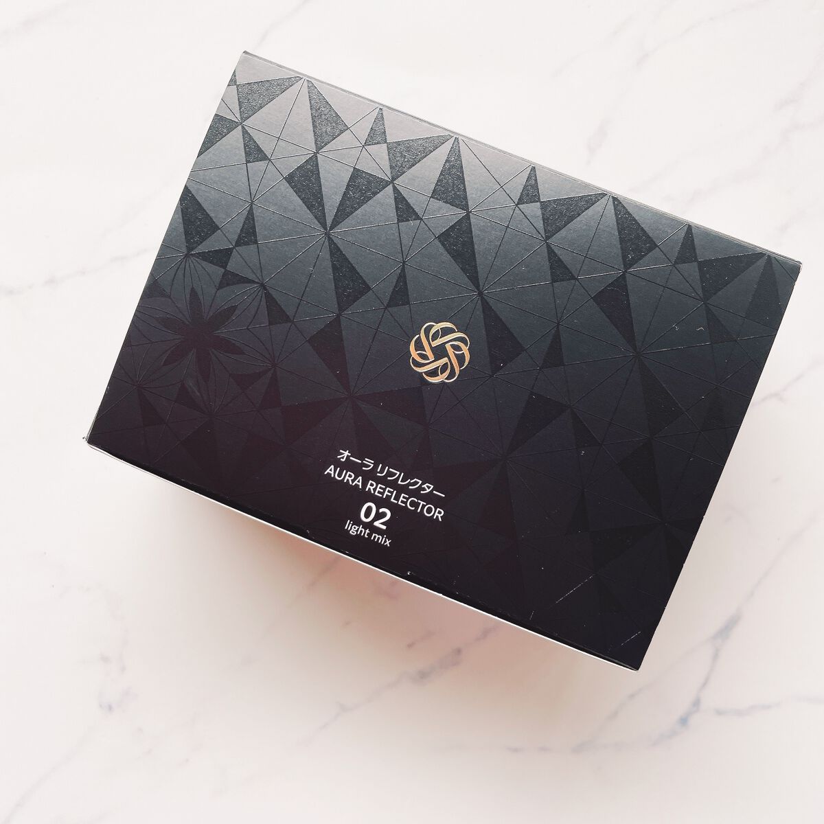 ＡＱ　オーラ リフレクター/DECORTÉ/プレストパウダーを使ったクチコミ（2枚目）