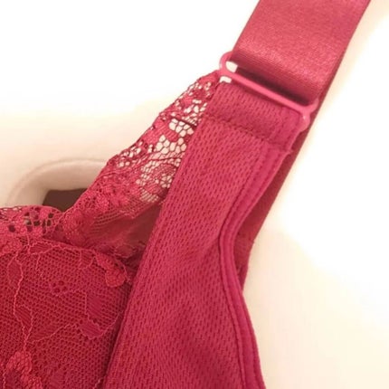 エアリーナイトブラ エアリーナイトブラ ベティーコラボのクチコミ「【エレアリーナイトブラ】の
紹介です。
『商品説明』
《アガる秘密はバストアップ
ア.....」(3枚目)