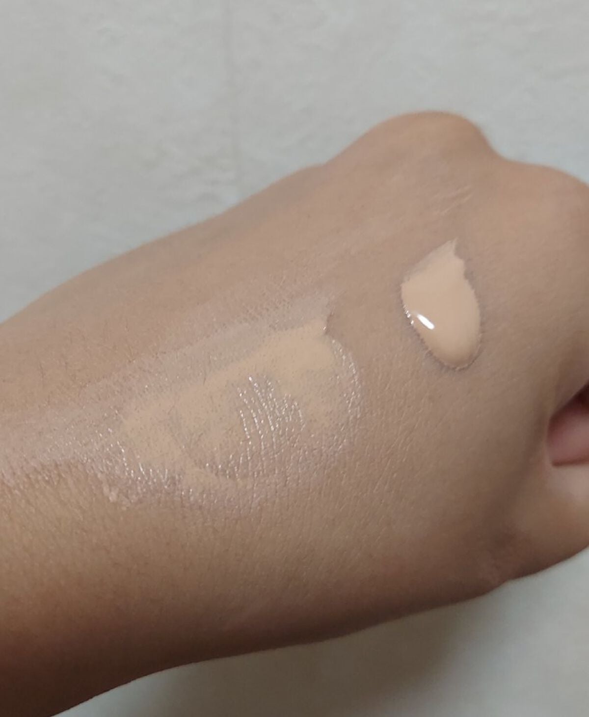 フィットミー リキッドファンデーション R/MAYBELLINE NEW YORK/リキッドファンデーションを使ったクチコミ(2枚目)