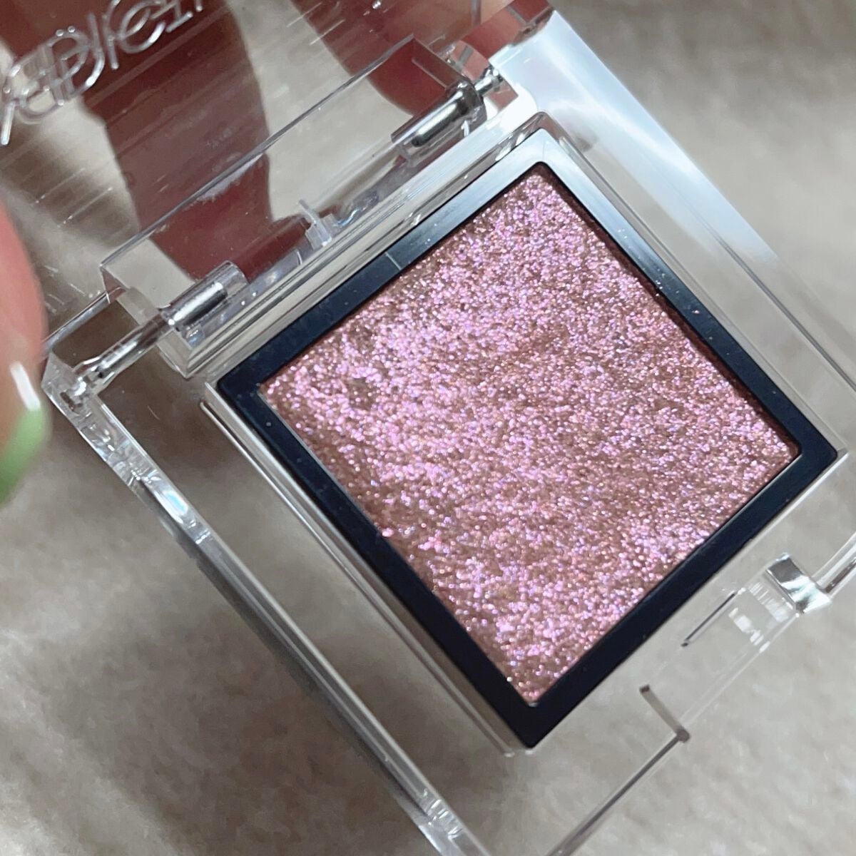 アディクション ザ アイシャドウ スパークル/ADDICTION/単色アイシャドウを使ったクチコミ(4枚目)