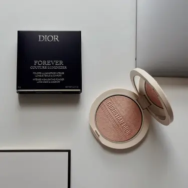 ディオールスキン フォーエヴァー クチュール ルミナイザー/Dior/プレストパウダーを使ったクチコミ（2枚目）