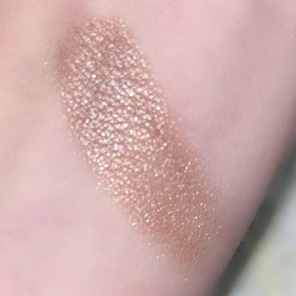 シングルカラーアイシャドウ/CEZANNE/単色アイシャドウを使ったクチコミ(3枚目)