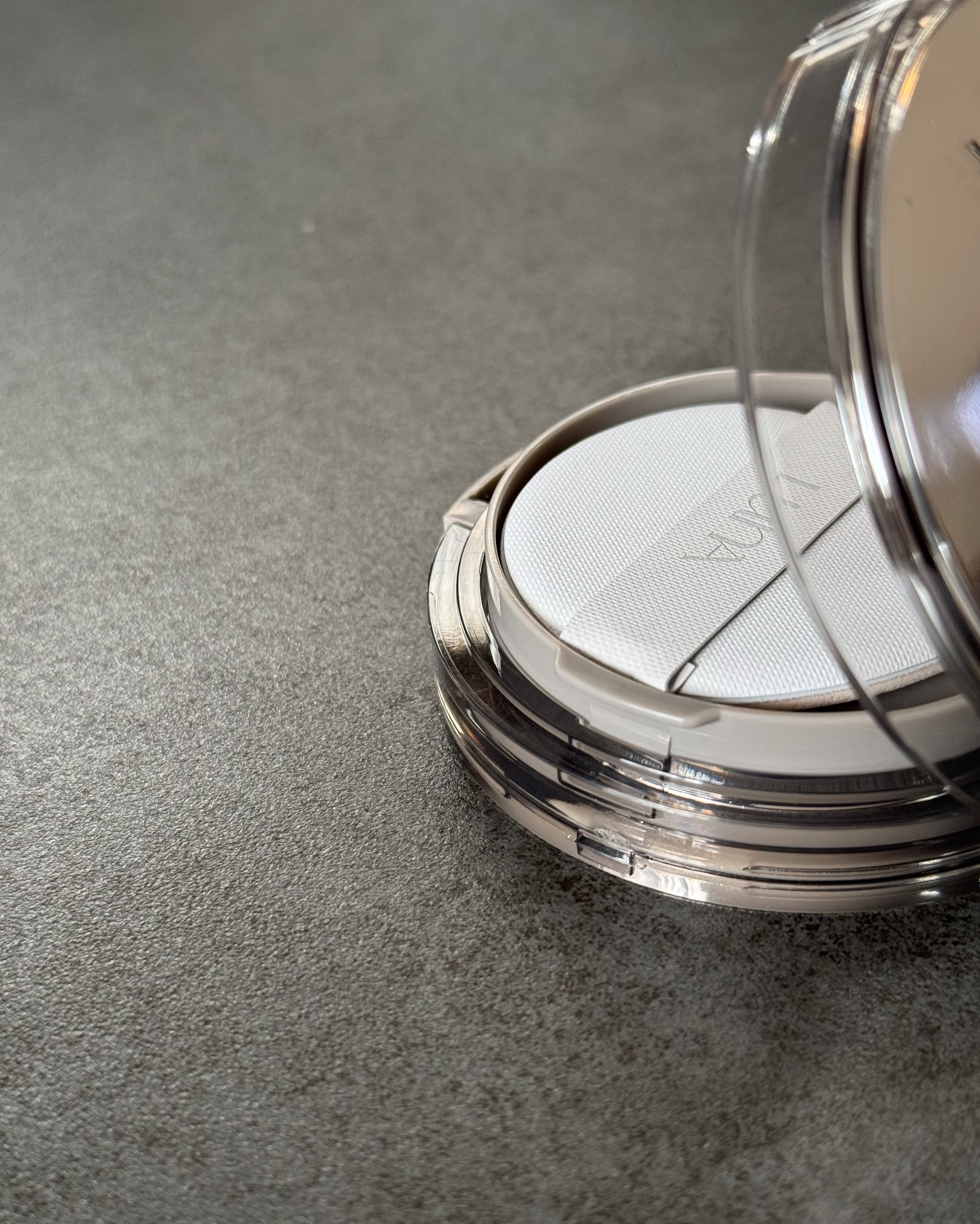 ブラーカバークッション/LUNA/クッションファンデーションを使ったクチコミ（2枚目）