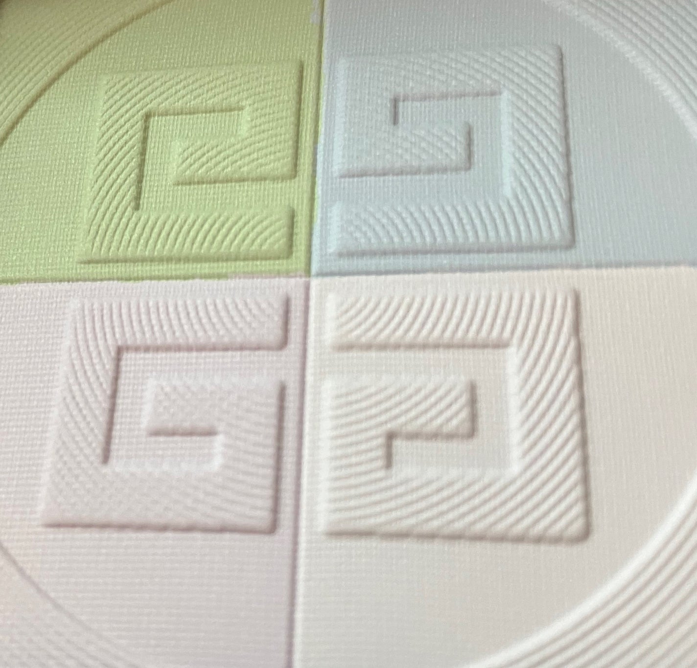 プリズム・リーブル・プレストパウダー /GIVENCHY/プレストパウダーを使ったクチコミ(3枚目)