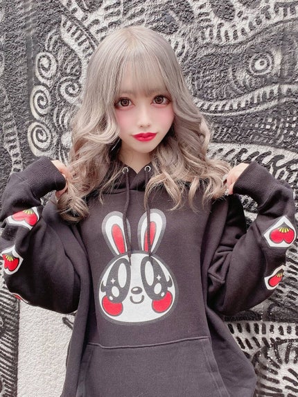 派手メイクは特別な日のメイクにぴったり!やり方のポイント&おすすめコスメ紹介