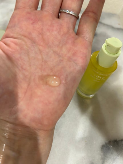 グリーンタンジェリン ビタC ダークスポットケアセラム/goodal/美容液を使ったクチコミ(2枚目)