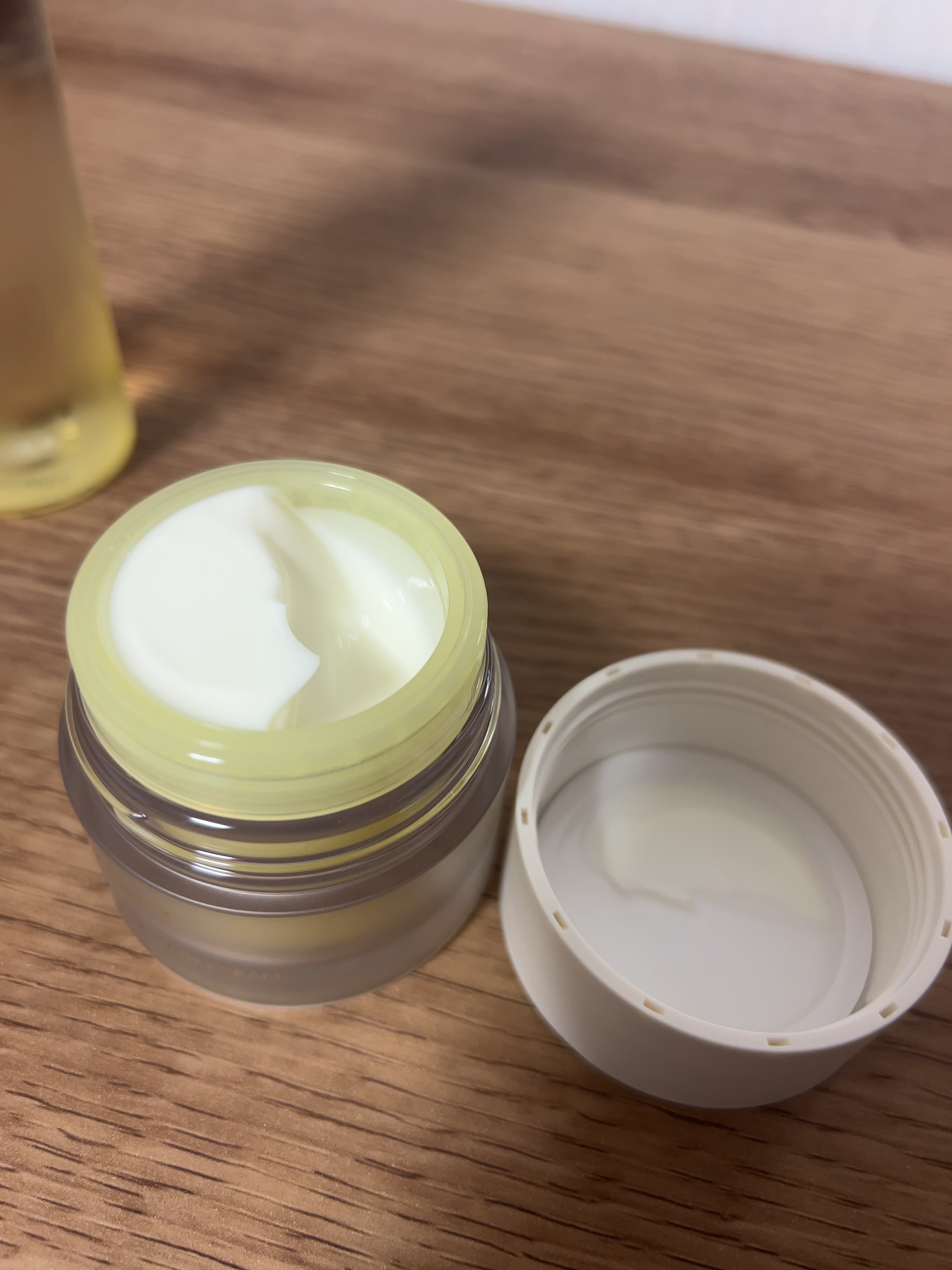 Wトリートメント オイルインクリーム/RMK/フェイスクリームを使ったクチコミ（2枚目）