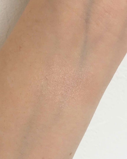 エクラ ドゥ デゼール/CHANEL/プレストパウダーを使ったクチコミ(3枚目)