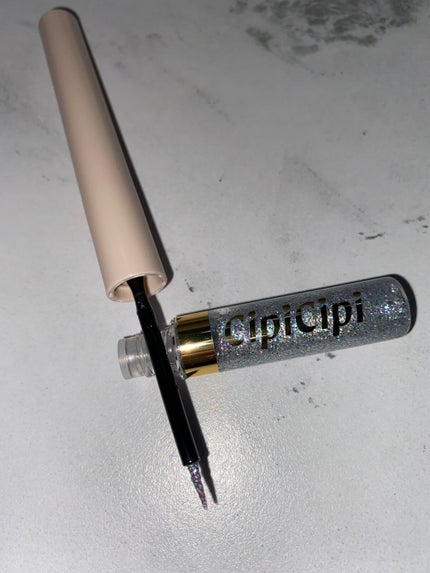 グリッター イルミネーションライナー R/CipiCipi/リキッドアイライナーを使ったクチコミ(3枚目)