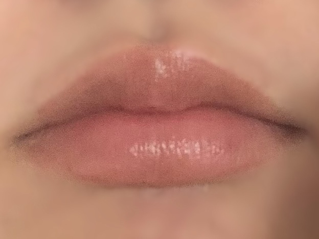 ボンディンググロウリップスティック 216 ウィンター/Laka/口紅を使ったクチコミ（3枚目）