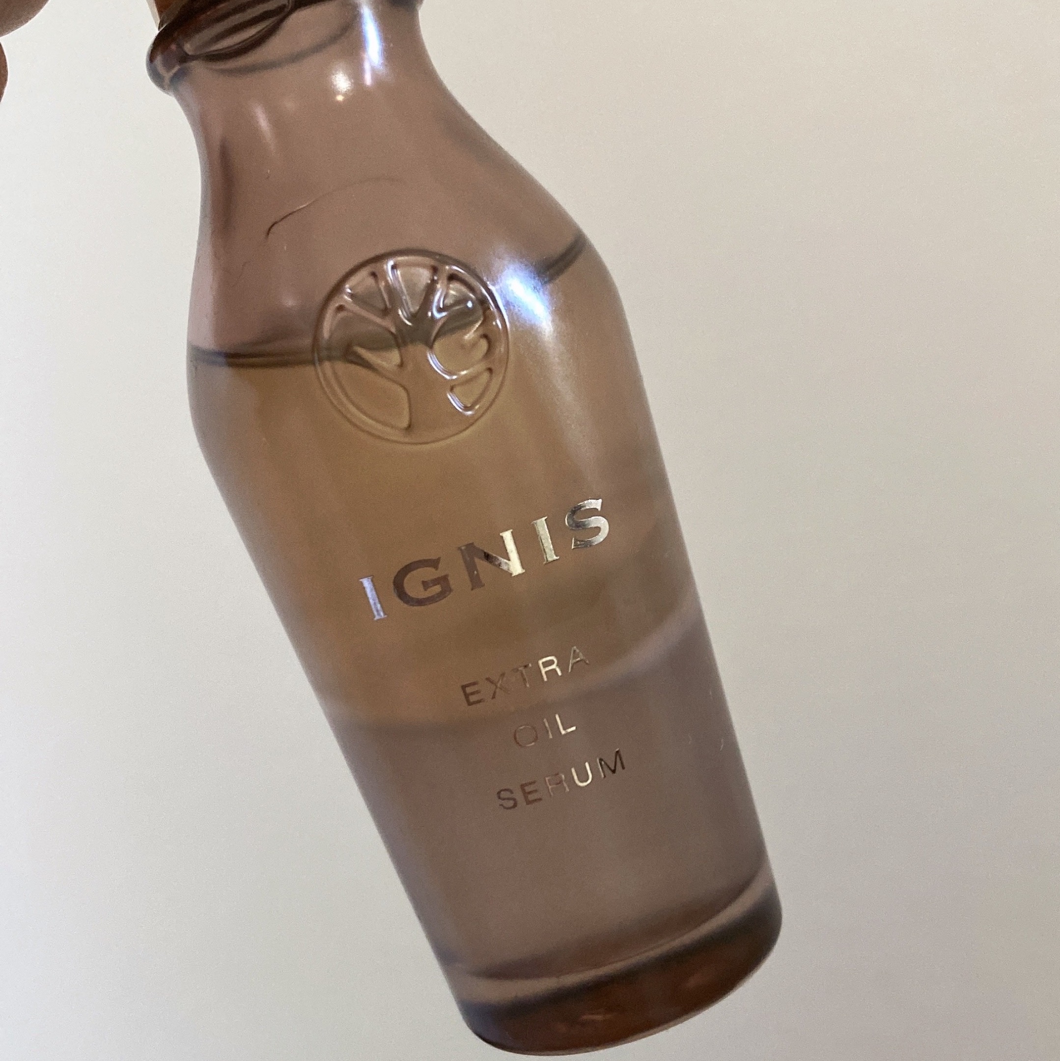 【新品未使用】IGNIS エクストラ オイルセラム エクストラ オイルセラム | IGNIS （イグニス）公式サイト