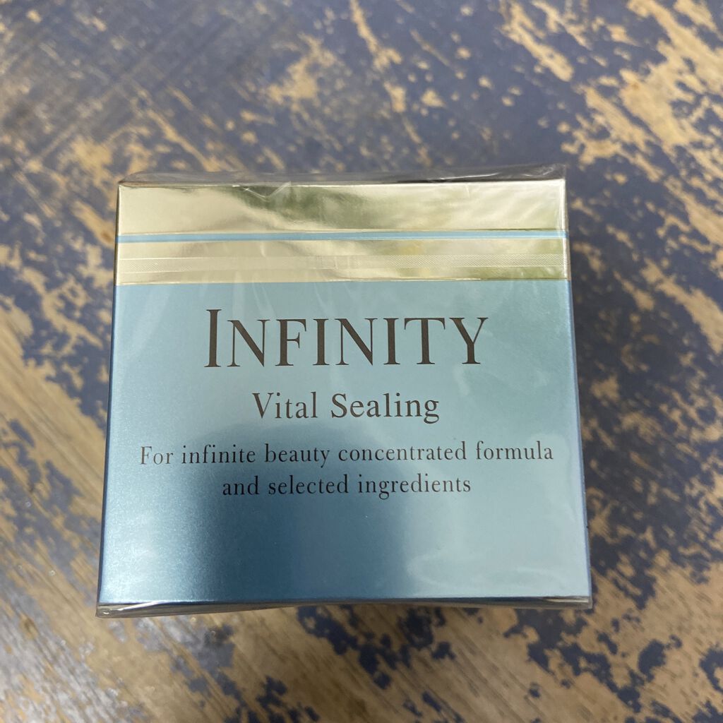 あききのクチコミ「#インフィニティ
#バイタルシーリング
#パック美容液

こちらの　#パック美容液　めちゃくち.....」（1枚目）