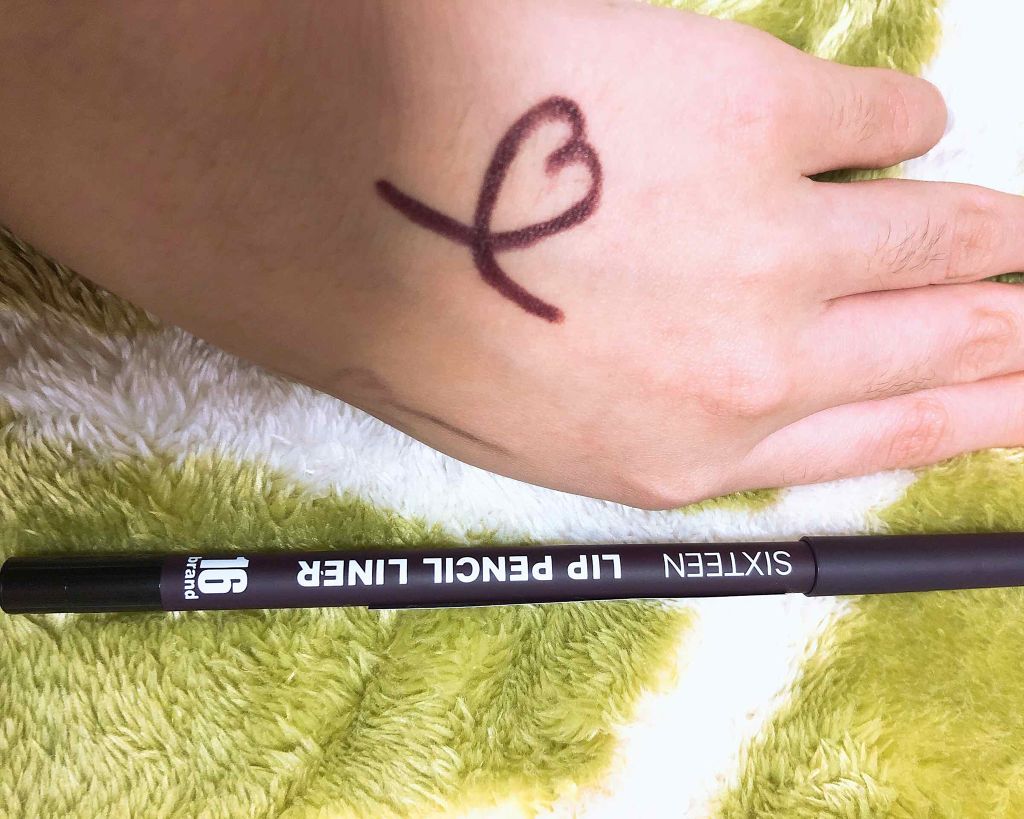 COLORRULEZ/16BRAND/リップグロスを使ったクチコミ(2枚目)