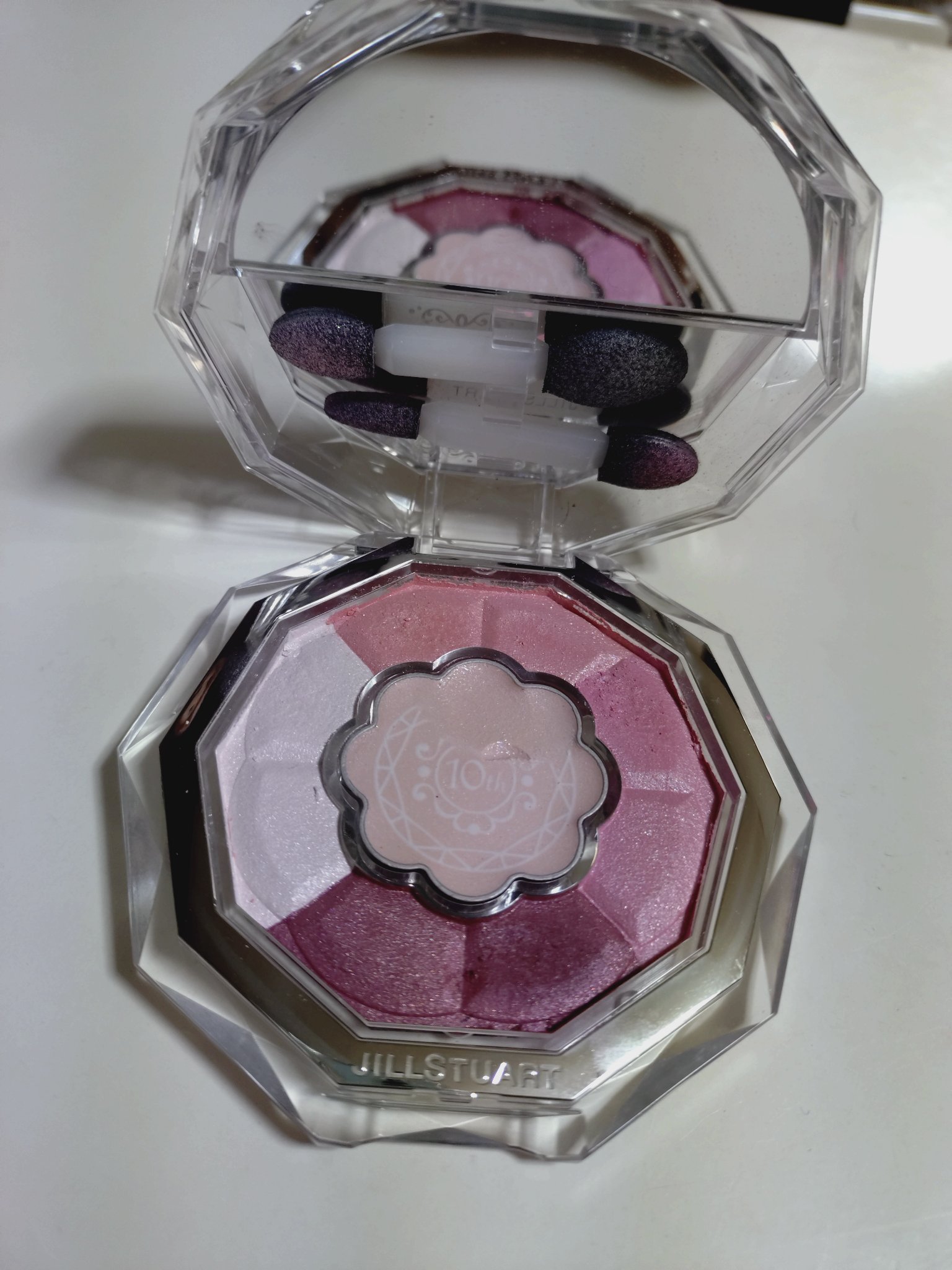 ジルスチュアート クリスタルブルーム ブルームクチュール アイズ/JILL STUART/アイシャドウパレットを使ったクチコミ（1枚目）