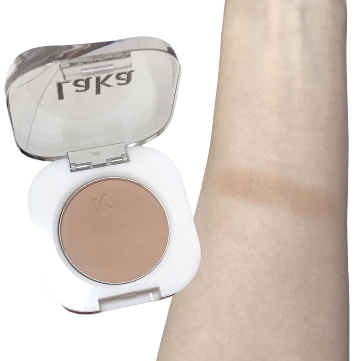 モノアイシャドウ 912 サンダルウッド/Laka/単色アイシャドウを使ったクチコミ（2枚目）