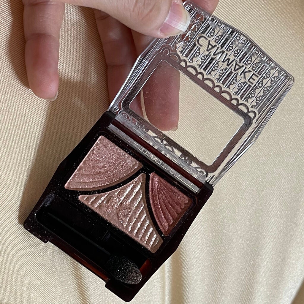 ジューシーピュアアイズ/キャンメイク/アイシャドウパレットを使ったクチコミ(1枚目)