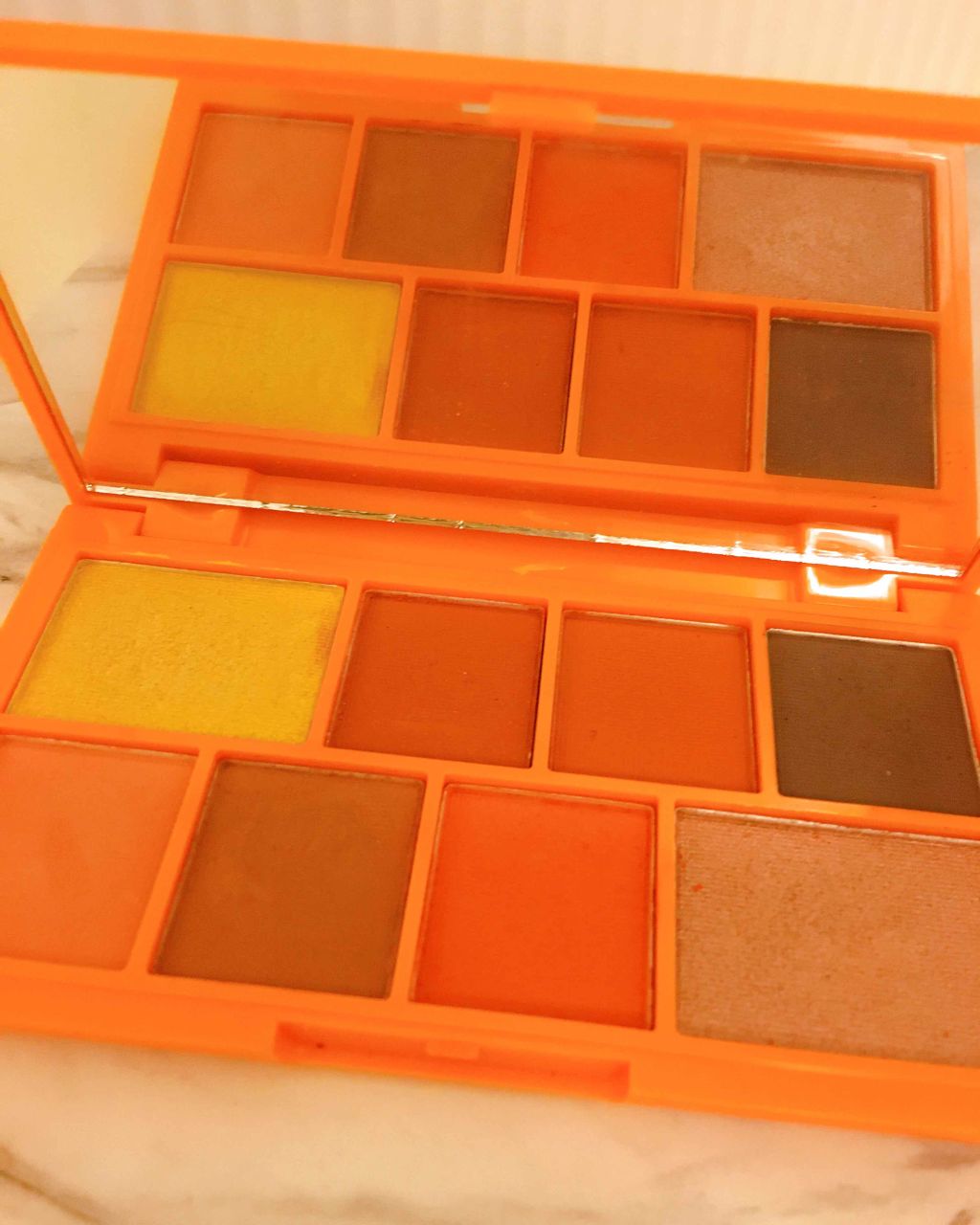 まいと on LIPS 「商品名「メイクアップレボリューション ミニチョコレート チョ..」(2枚目)