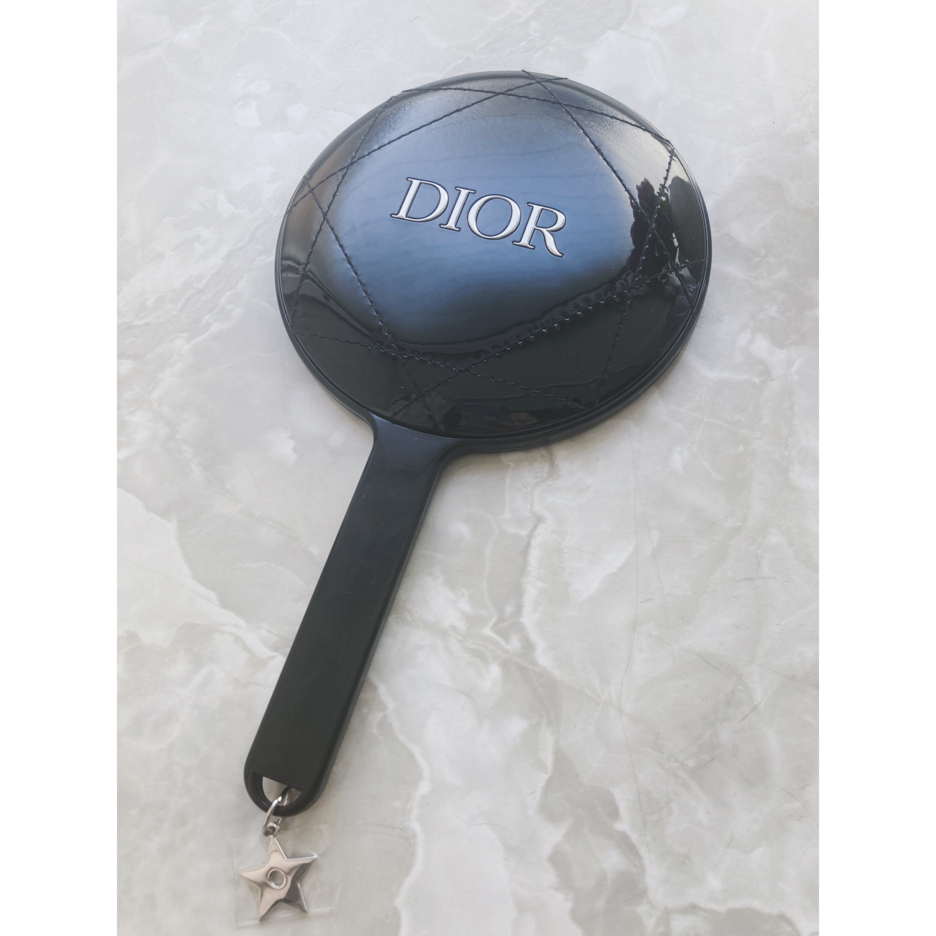 ディオール スノー UVシールド トーンアップ 50+/Dior/日焼け止めミルクを使ったクチコミ（3枚目）