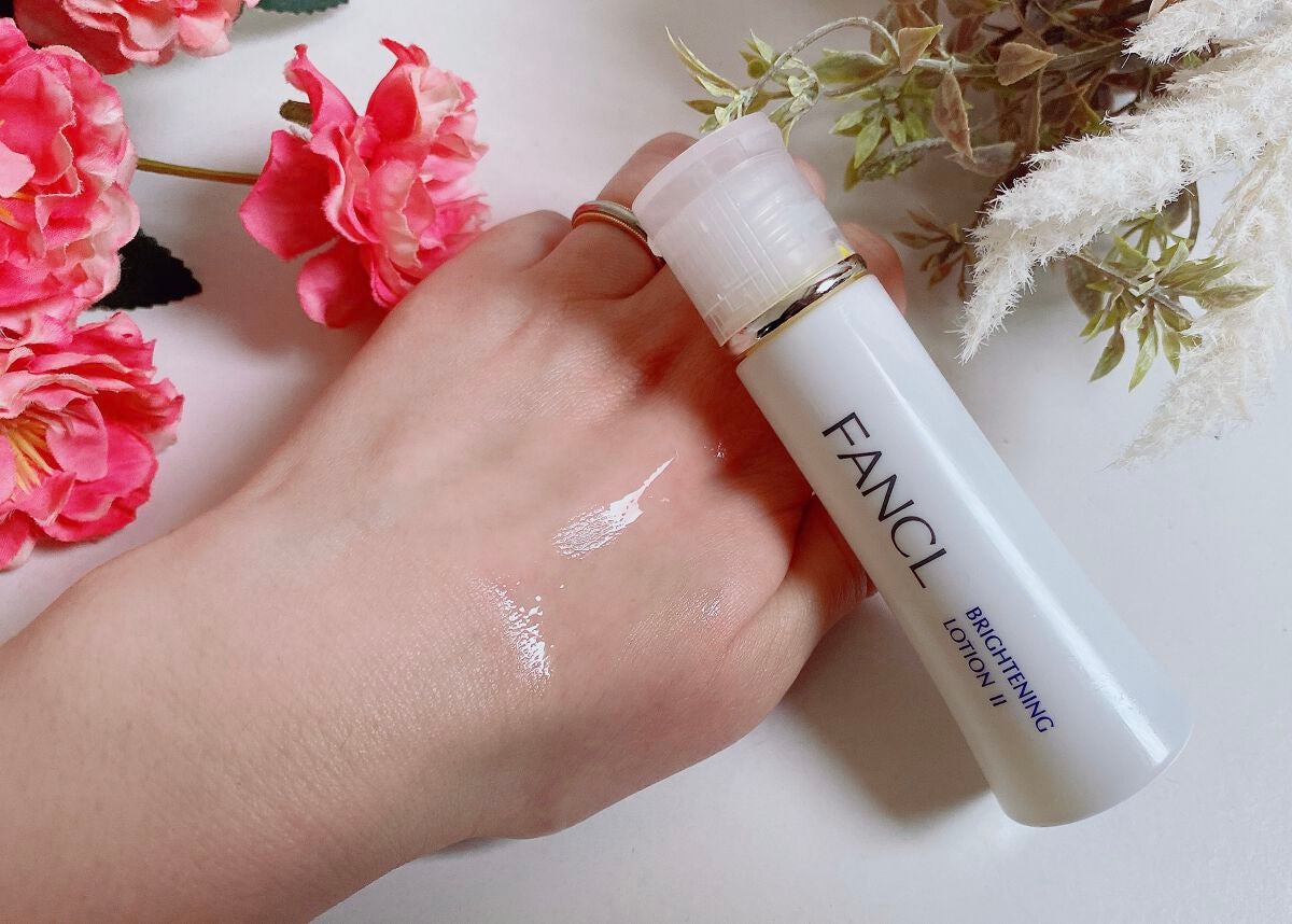 ホワイトニング 化粧液 II しっとり<医薬部外品>/ファンケル/化粧水を使ったクチコミ(4枚目)