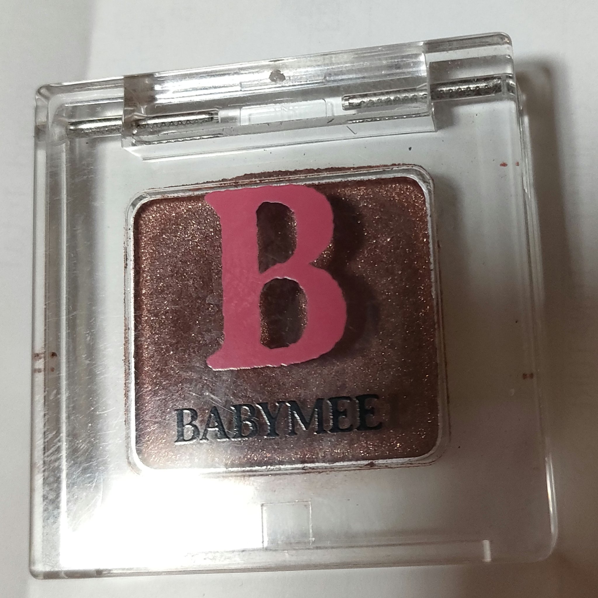 ニュアンスカラー シャドウ ボルドーブラウン/BABYMEE/単色アイシャドウを使ったクチコミ（2枚目）