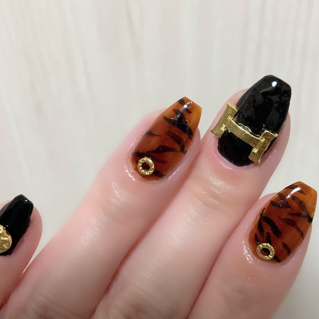 UR GLAM　COLOR NAIL SELECTION BK1＜グロッシーカラー＞/U R GLAM/マニキュアを使ったクチコミ（3枚目）