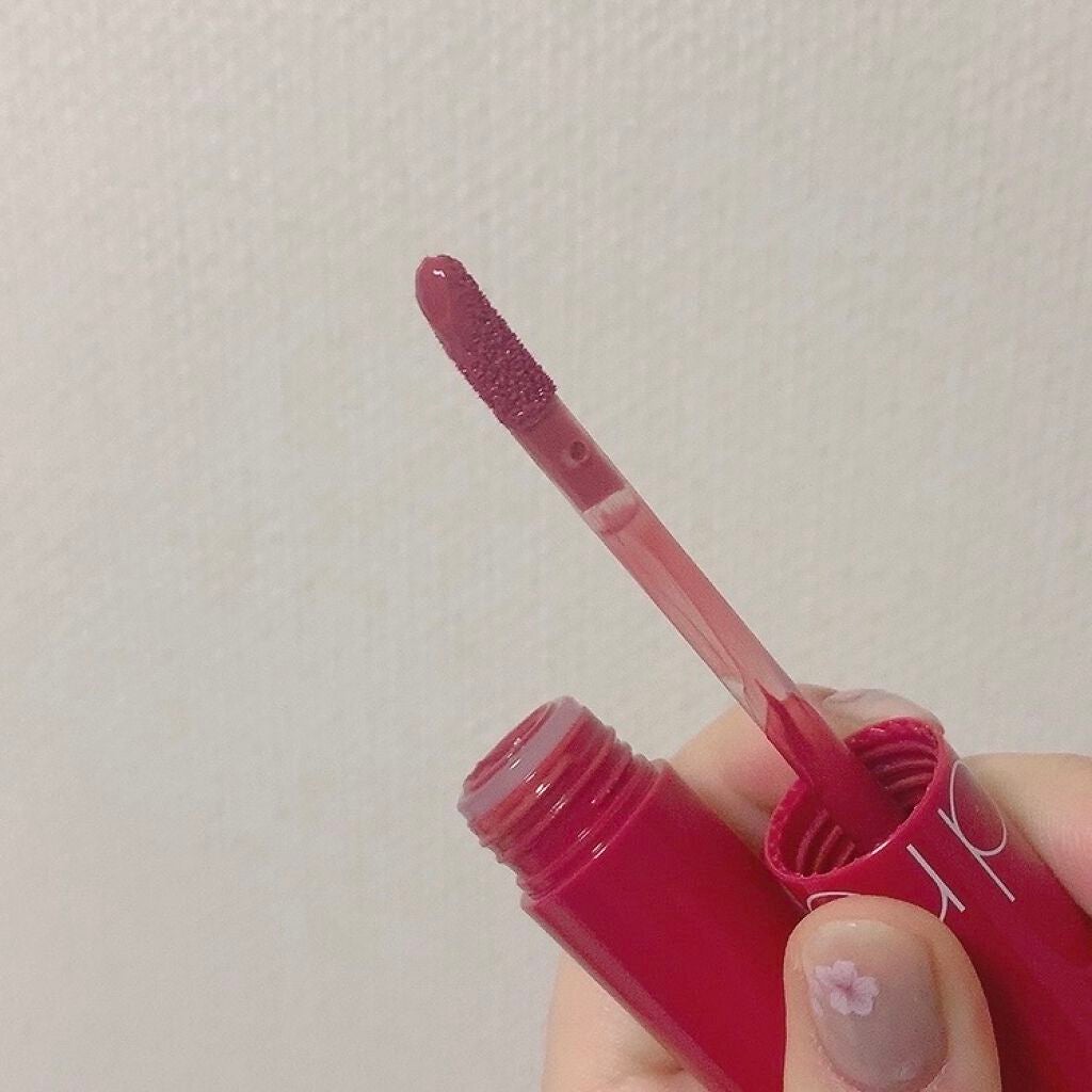 ジューシーラスティングティント/rom&nd/リップティントを使ったクチコミ(2枚目)