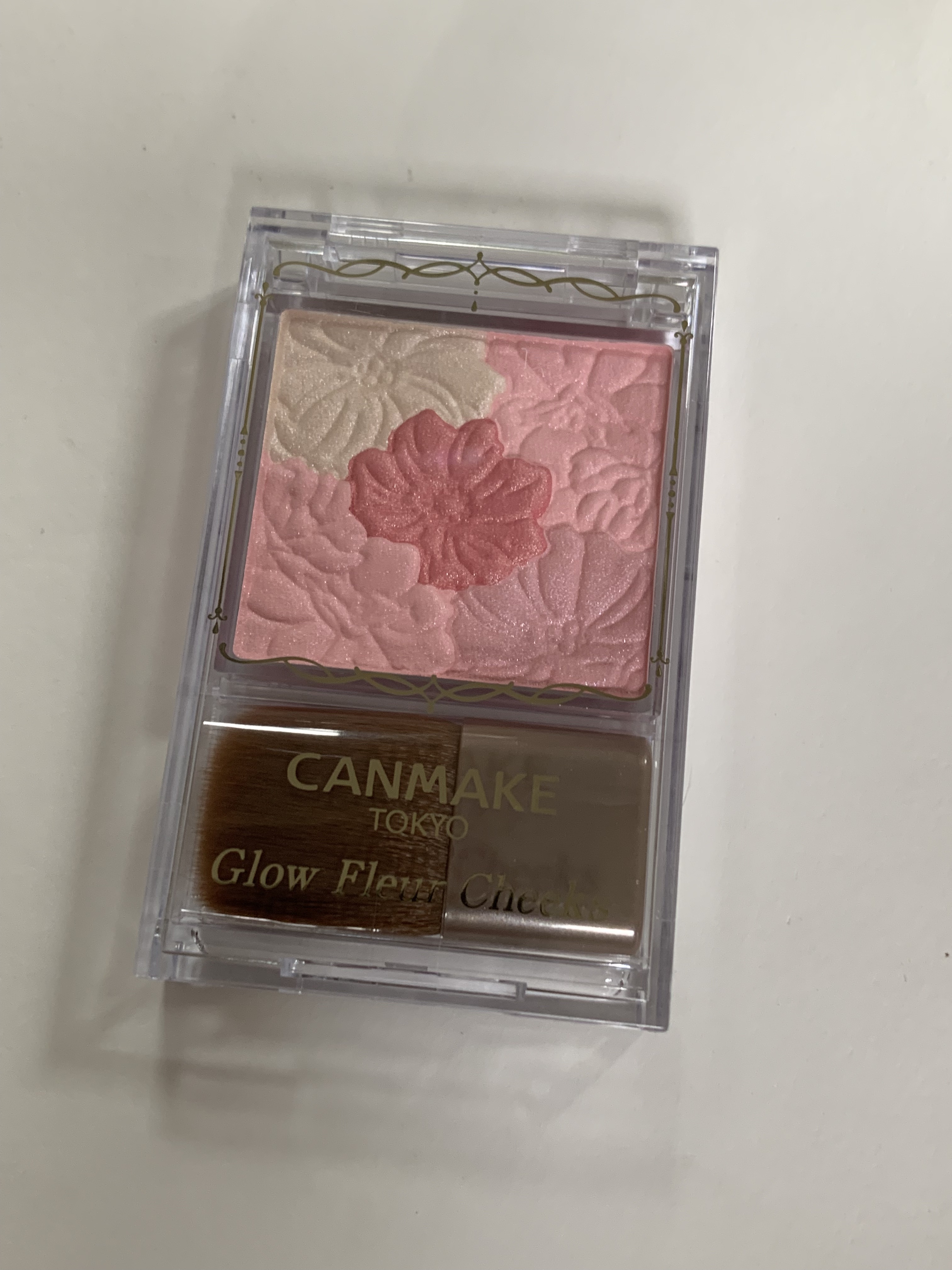 グロウフルールチークス/キャンメイク/パウダーチークを使ったクチコミ（2枚目）