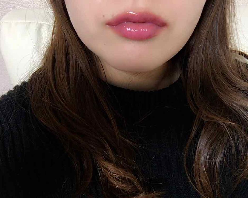 ユイルカレス/ロレアル パリ/リップグロスを使ったクチコミ(2枚目)